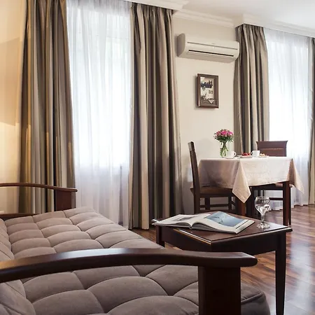 Flatlux Daire Kiev